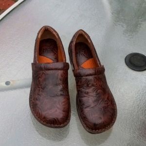 BOC brown dress shoes